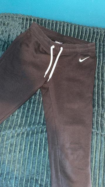 Nike joggings broek dames 