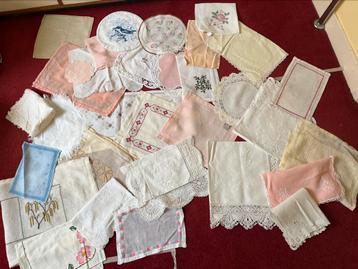 32x kant, taxtiel, brocante, embroidery, naaiweek beschikbaar voor biedingen