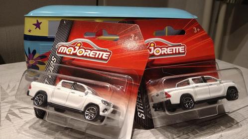 Majorette Toyota Hilux MK8 AN110 2015 1:64 metallic white, Hobby en Vrije tijd, Modelauto's | Overige schalen, Nieuw, Auto, Ophalen of Verzenden