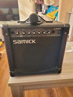 Samick LA20R versterker met microfoon te koop, Ophalen, Gebruikt, Minder dan 50 watt