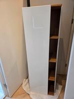 Mooie hoogglans wit badkamerkast, Ophalen, Gebruikt