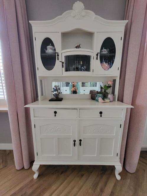 Antieke vintage brocante buffetkast, Queen Anne,, Huis en Inrichting, Kasten | Buffetkasten, Zo goed als nieuw, 200 cm of meer