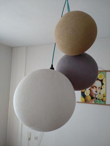 Cottonball lampen beschikbaar voor biedingen