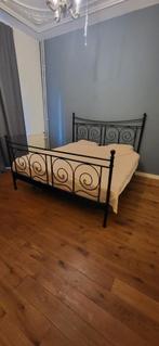 2 pers metalen ledikant met elec lattenbodem, Huis en Inrichting, Slaapkamer | Bedden, Ophalen, Gebruikt, Zwart, Tweepersoons