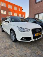 Audi A1 1.2 Tfsi 63KW 2011 Wit, Voorwielaandrijving, A1, 4 cilinders, 4 stoelen