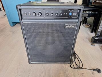 Kustom KXB-100 basversterker beschikbaar voor biedingen