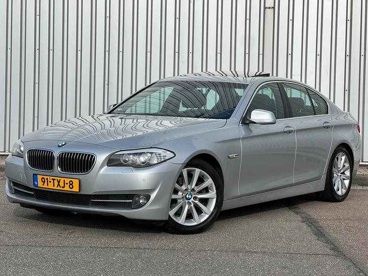 BMW 5-Serie 3.0 I 523i F10 High Exe Navi Dak Xenon PDC 2010!, Auto's, BMW, Bedrijf, 5-Serie, ABS, Adaptieve lichten, Airbags, Airconditioning