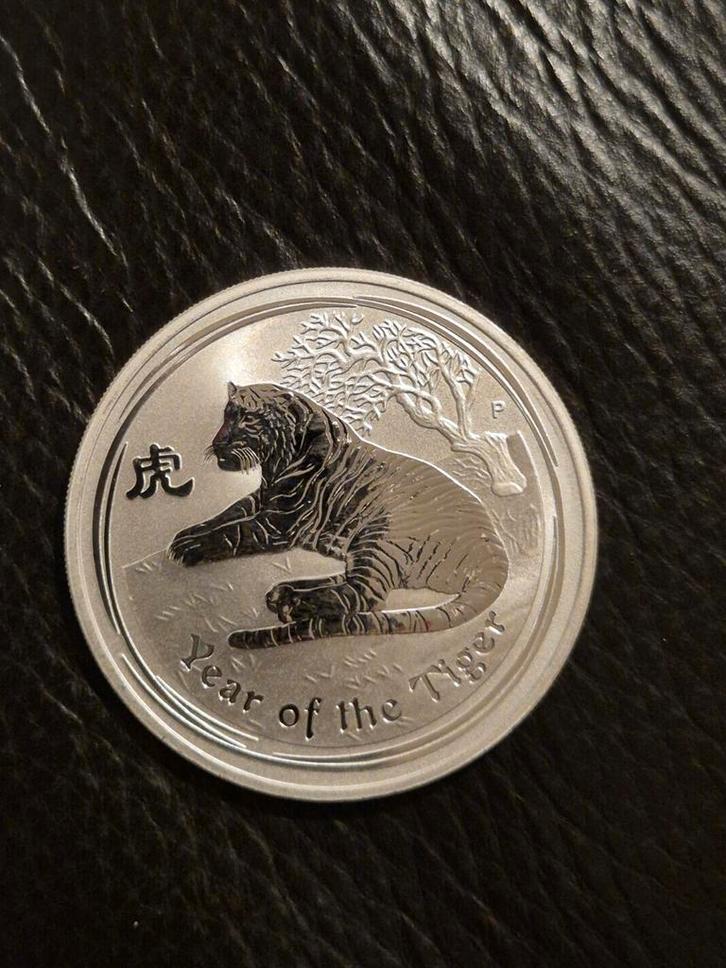 Zilveren Lunar Tijger Munt 2010, Postzegels en Munten, Munten | Europa | Niet-Euromunten, Losse munt, Overige landen, Zilver, Ophalen of Verzenden