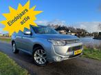 Mitsubishi Outlander 2.0 PHEV Instyle Leer / Schuifdak / Tre, Auto's, Mitsubishi, Zwart, 4 cilinders, Blauw, Bedrijf