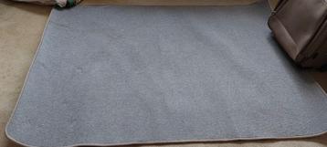 Beige  vloerkleed, nette staat