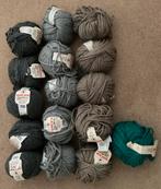 16 bollen dik breigaren, Ophalen of Verzenden, Zo goed als nieuw, Breien of Haken, Wol of Garen