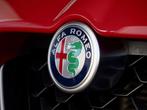 Alfa Romeo Stelvio 2.0 T AWD Veloce | Stoel & stuur verwarmi, Auto's, Alfa Romeo, Automaat, 4 cilinders, Leder, Bedrijf
