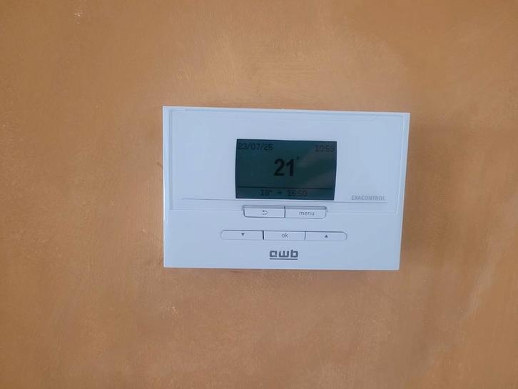 AWB Exacontrol E7 Klokthermostaat, Doe-het-zelf en Verbouw, Thermostaten, Ophalen