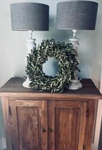 Aura Peeperkorn 2 nieuwe lampen baluster hout taupe kappen, Beige, Rond, Nieuw, Ophalen of Verzenden