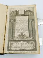 Bijbel met zilveren sloten, J. Kooiman, Schoonhoven, 1874, Antiek en Kunst, Verzenden, Bijbel