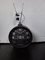 Metalen tafelklok van Countryfield, nieuw uit de doos, Huis en Inrichting, Wekker of Tafelklok, Onbekend, Nieuw, Onbekend