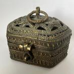 Antieke Dhokra bronzen container uit India. , Ophalen of Verzenden