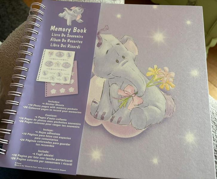 Scrapbook Memory book Disney Lollifant (uit Winnie the Pooh), Hobby en Vrije tijd, Scrapbooking, Ophalen of Verzenden