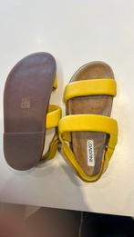 Nieuw sandalen - slippers 38, Kleding | Dames, Schoenen, Ophalen, Zo goed als nieuw