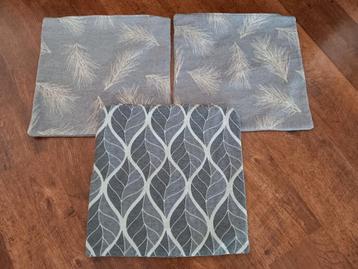 3 Velours Kussenhoesjes  beschikbaar voor biedingen