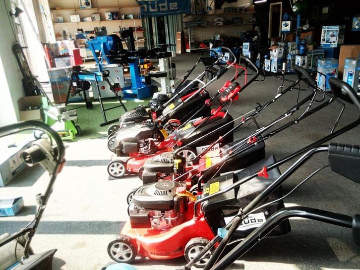 Winterprijs div. benzine-grasmaaiers aandrijving mulchen, Tuin en Terras, Grasmaaiers, Nieuw, Benzine-grasmaaier, 50 cm of meer