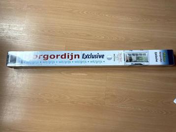 horgordijn Fikszo beschikbaar voor biedingen