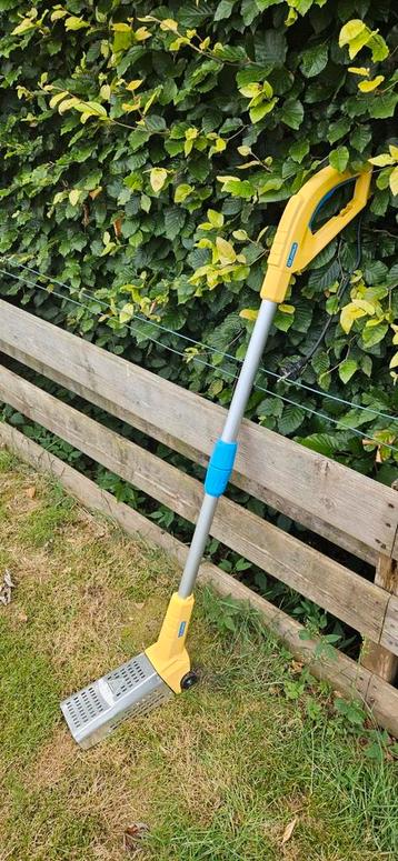 Onkruid brander Gloria beschikbaar voor biedingen