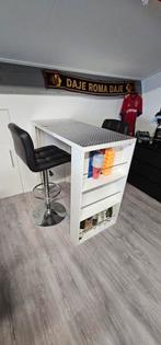 Bartafel met 2 krukken te koop!, Huis en Inrichting, Ophalen, Gebruikt