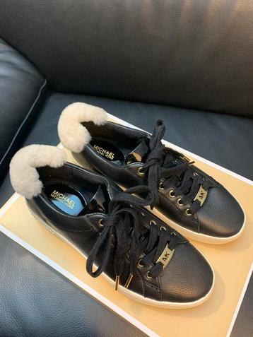 Brand new original MICHAEL KORS sneakers in black lambskin beschikbaar voor biedingen