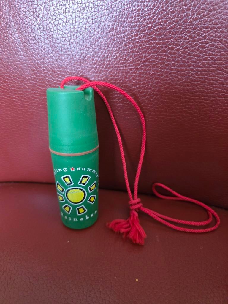 Heineken "Summer" sleutelhanger etui, Verzamelen, Biermerken, Ophalen of Verzenden