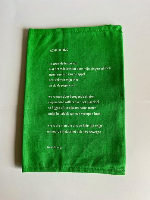 Boekomslag - boekbeschermer - uitgeverij Cossee - gedicht ⭐, Boeken, Overige Boeken, Nieuw, Verzenden