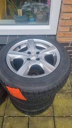 Winterbanden met velg 175/65R15, Ophalen, Zo goed als nieuw