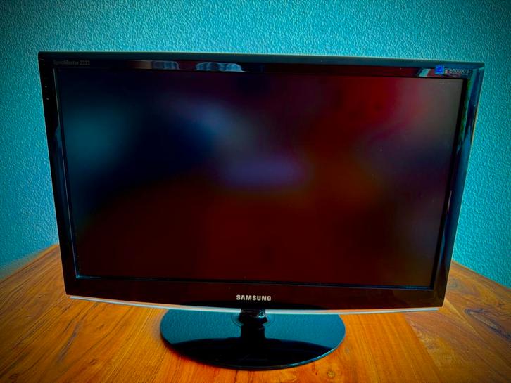 Samsung SyncMaster 2333 (23”), Computers en Software, Monitoren, Zo goed als nieuw, 60 Hz of minder, VGA, Full HD, Ophalen