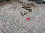Gratis af te halen 10m2 stenen 10x10cm, Ophalen, Zo goed als nieuw, Beton, Klinkers