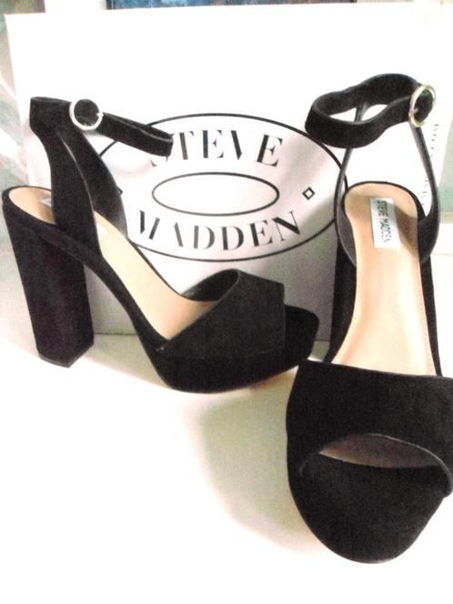 Suede open Steve Madden pump met blokhak en enkelbandje m 41, Kleding | Dames, Schoenen, Nieuw, Pumps, Zwart, Ophalen