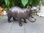Zeer mooie leren vintage nijlpaard, Antiek en Kunst, Kunst | Beelden en Houtsnijwerken, Ophalen of Verzenden