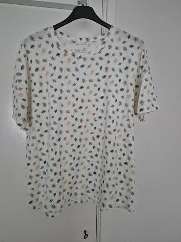 T-SHIRT VAN ‘ESPRIT’ beschikbaar voor biedingen