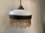 Antieke glazen hanglamp met kralenrand 40 cm doorsnede, Antiek en Kunst, Ophalen