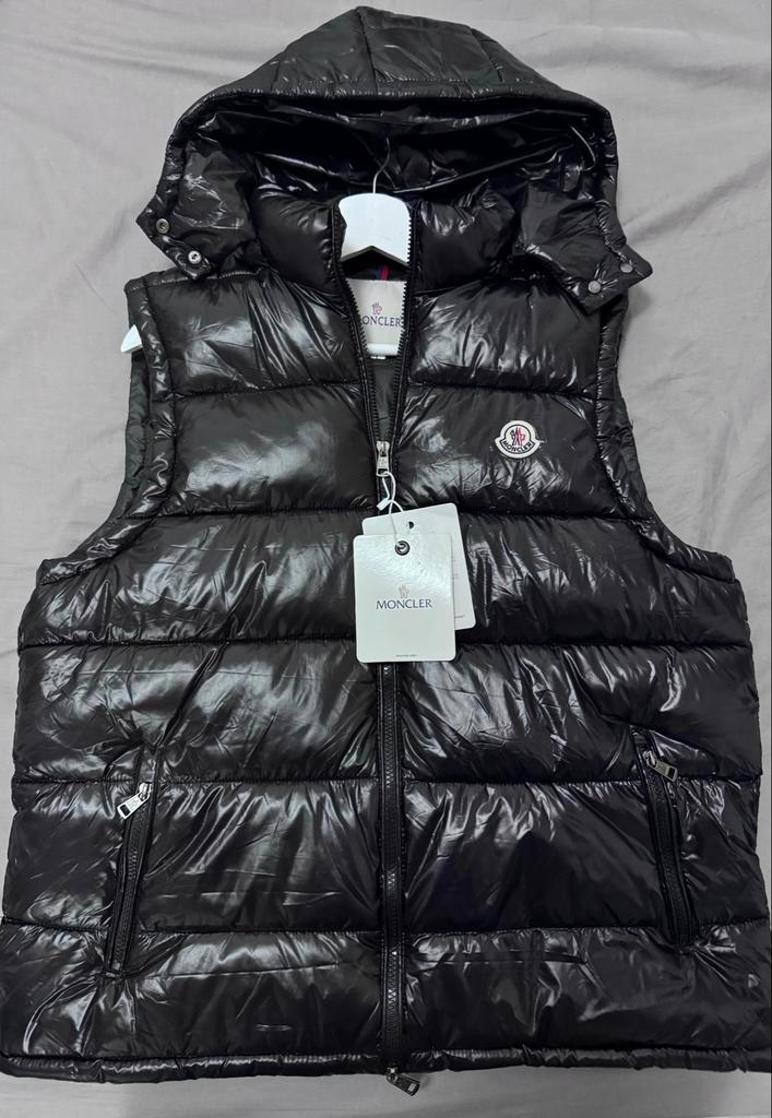 Moncler Jas Heren Maat L - Nette Staat, Kleding | Heren, Bodywarmers, Zo goed als nieuw, Maat 52/54 (L), Zwart, Ophalen of Verzenden