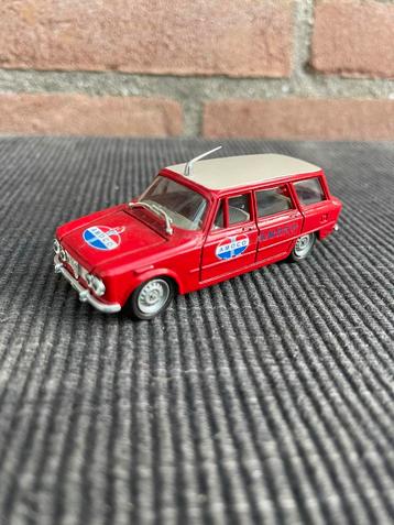 1:43 PROGETTO K ALFA ROMEO GIULIA SW ‘AMOCO’ …….. 25,- beschikbaar voor biedingen