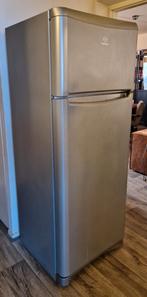 Indesit TAA 5 S Koelkast - RVS Look, Witgoed en Apparatuur, Koelkasten en IJskasten, Ophalen, Gebruikt, 200 liter of meer, 60 cm of meer