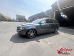Volvo V50 2.4 D5 Momentum | Automatic | cruise | heated seat, Auto's, Volvo, Stof, Gebruikt, 1436 kg, 14 km/l