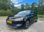 Volkswagen Polo 1.0 TSI 95PK 5D Bluemotion 2017 Zwart, Voorwielaandrijving, Stof, 95 pk, Zwart