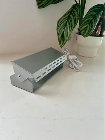 Retro zilverkleurige bedlamp. Nieuwstaat! Vintage wandlamp  beschikbaar voor biedingen