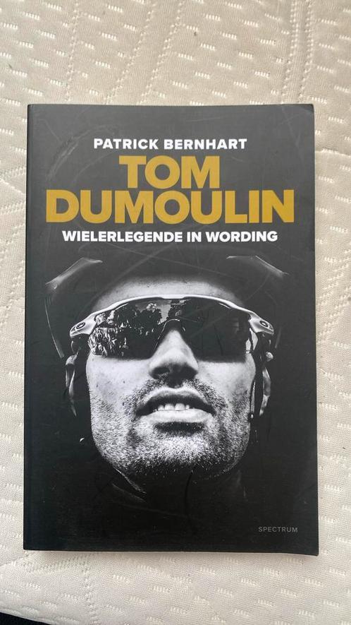 Patrick Bernhart - Tom Dumoulin, Boeken, Biografieën, Zo goed als nieuw, Ophalen of Verzenden