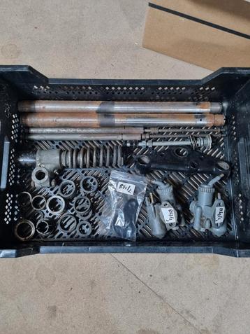 BMW R51/2 -R68 onderdelen, carburateurs enz. beschikbaar voor biedingen