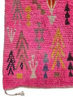 Handmade Berber wool Boujad carpet modern pink 197x298cm, 150 tot 200 cm, 200 cm of meer, Ophalen of Verzenden, Zo goed als nieuw