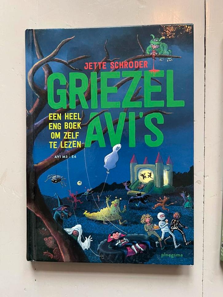 Griezel Avi’s, Boeken, Science fiction, Zo goed als nieuw, Ophalen of Verzenden