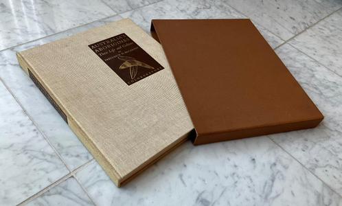 Fraai boek 'Australia's Aborigines - Their Life and Culture', Boeken, Geschiedenis | Wereld, Gelezen, Australië, 20e eeuw of later