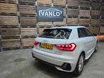Audi A1 Sportback 30 TFSI S-Line Carplay Stoelverwarming MMI, Auto's, Audi, Stof, Bedrijf, 3 cilinders, Lichtsensor